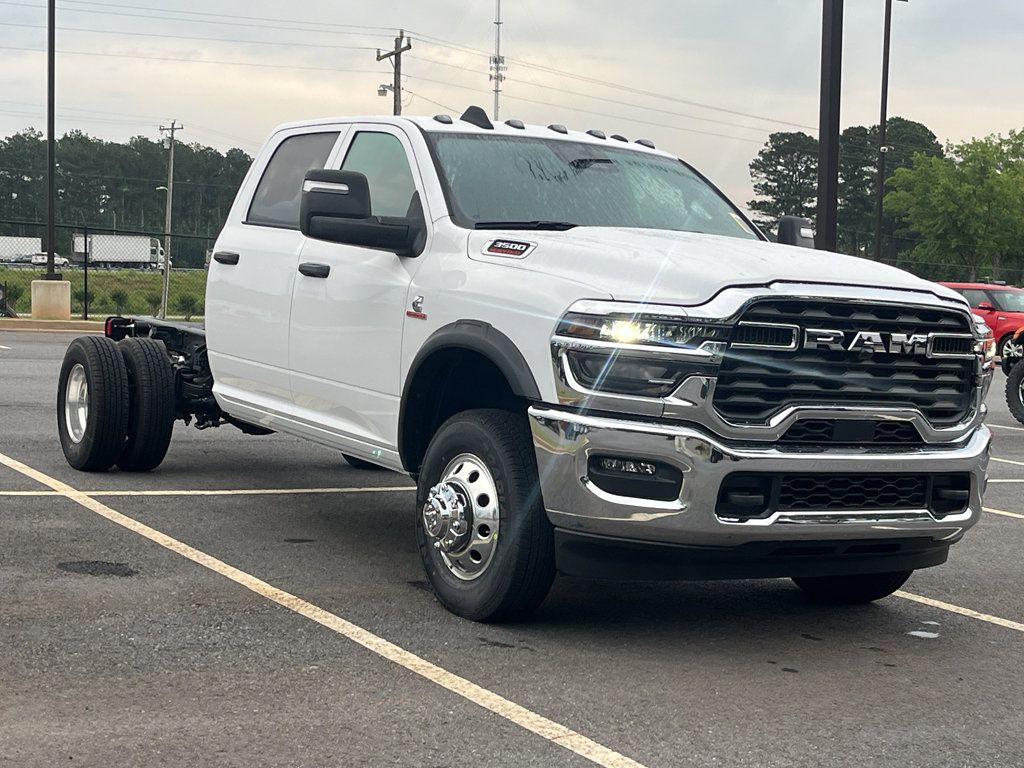 New 2025 RAM 3500 Tradesman image 5