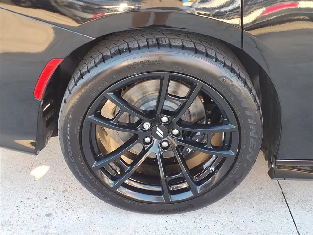 Used 2022 Dodge Charger Scat Pack w/ Dynamics Package RWD image 13