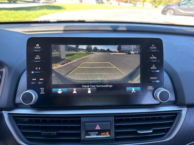 Used 2020 Honda Accord EX image 19