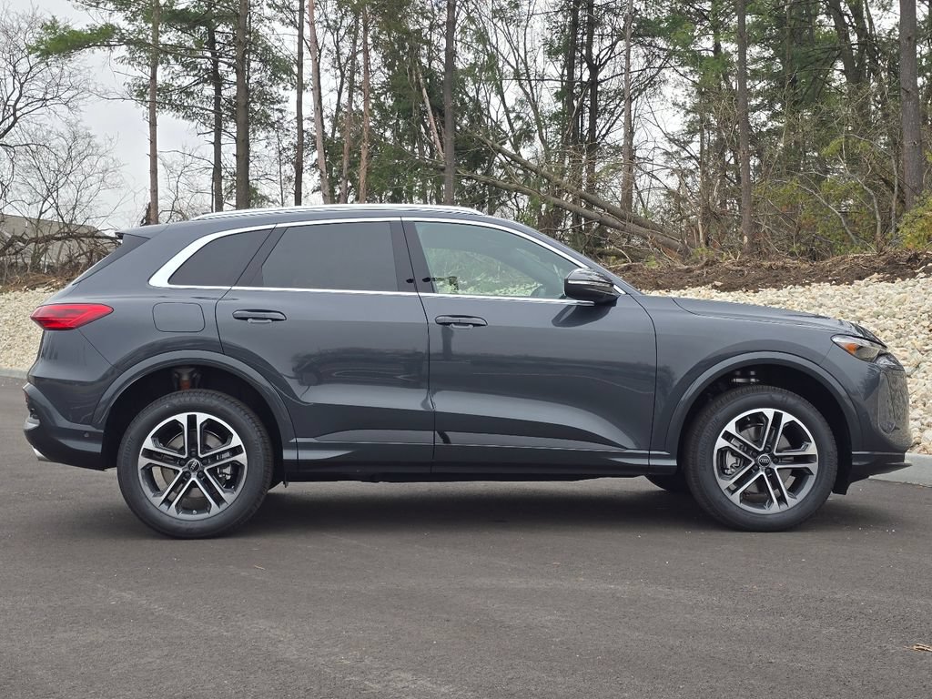 New 2026 Audi Q5 Premium Plus w/ Premium Plus AWD/4WD image 25
