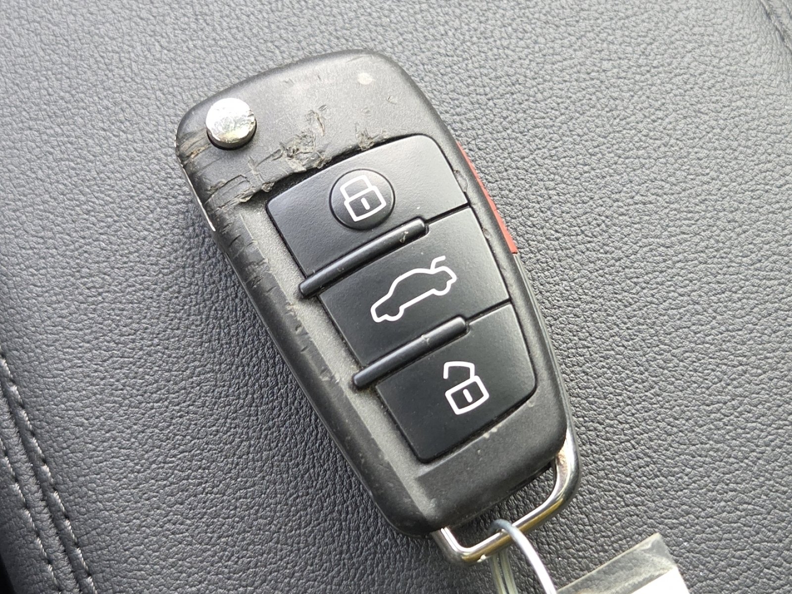 Used 2025 Audi Q3 2.0T Premium AWD/4WD image 34