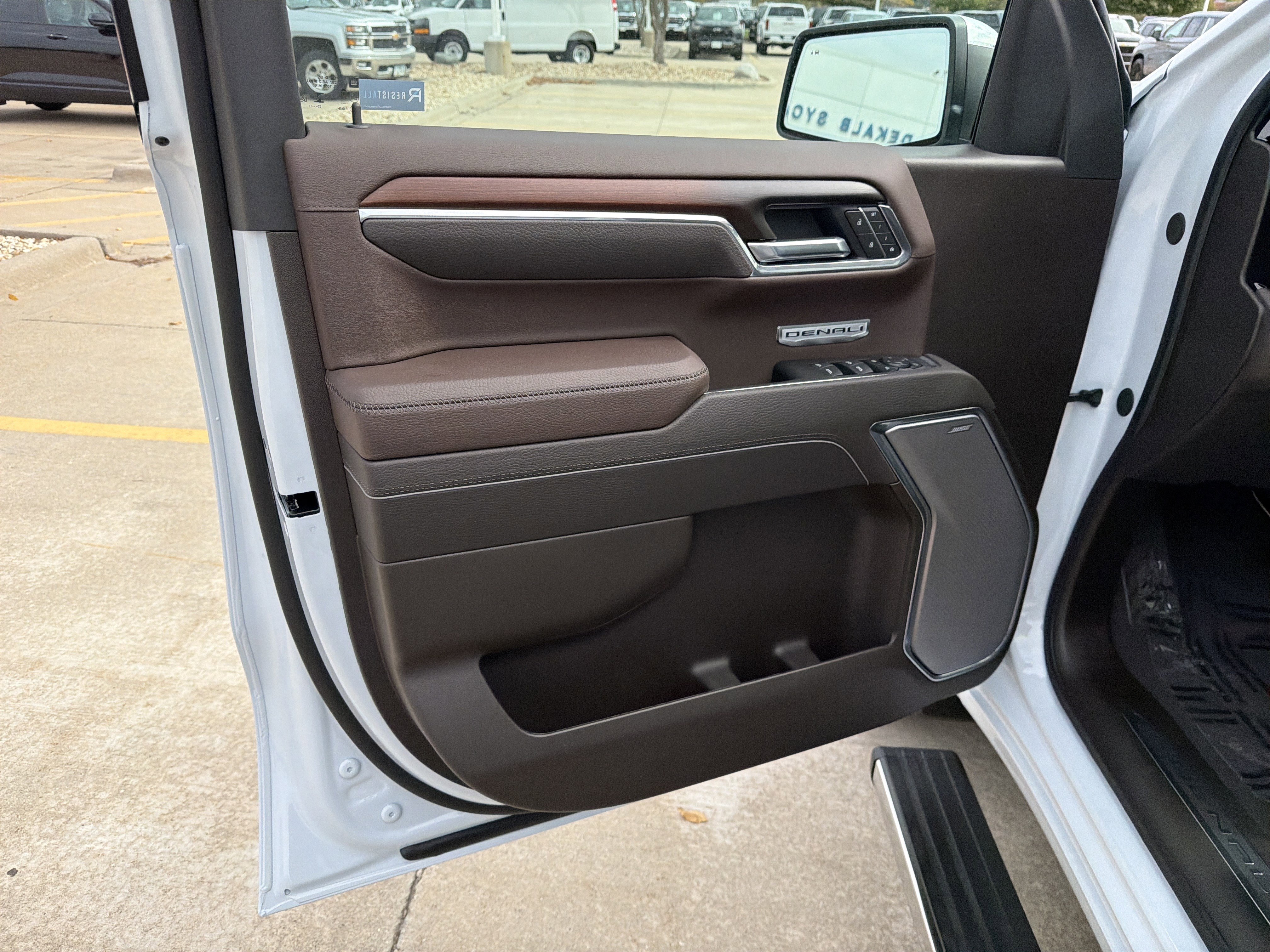 New 2026 GMC Sierra 1500 Denali w/ Denali Reserve Package image 13