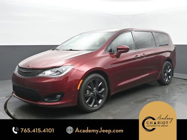 Used 2020 Chrysler Pacifica Touring w/ S Appearance Package