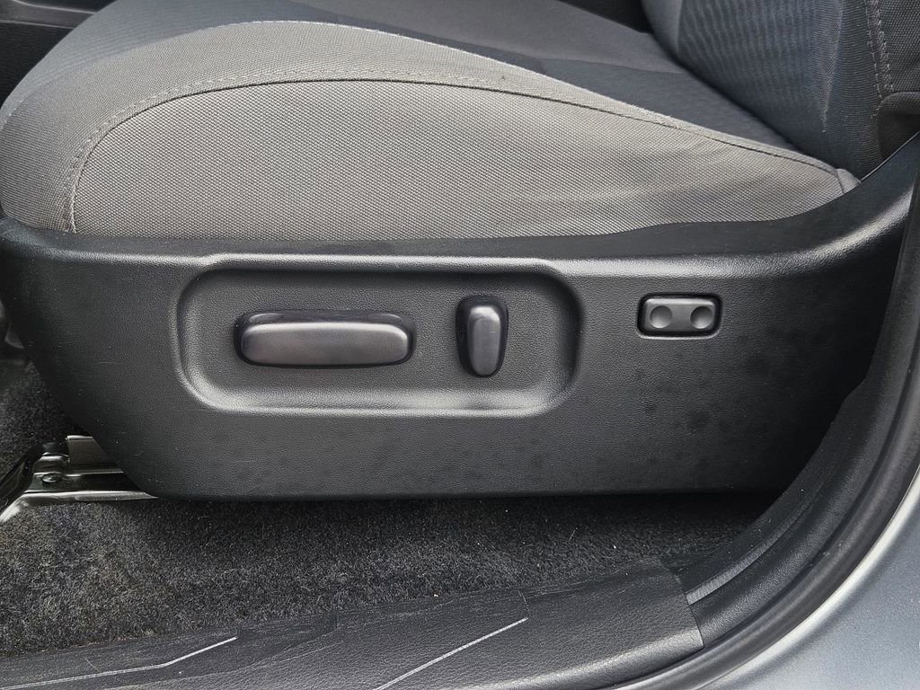 Used 2023 Toyota Tacoma SR5 image 27