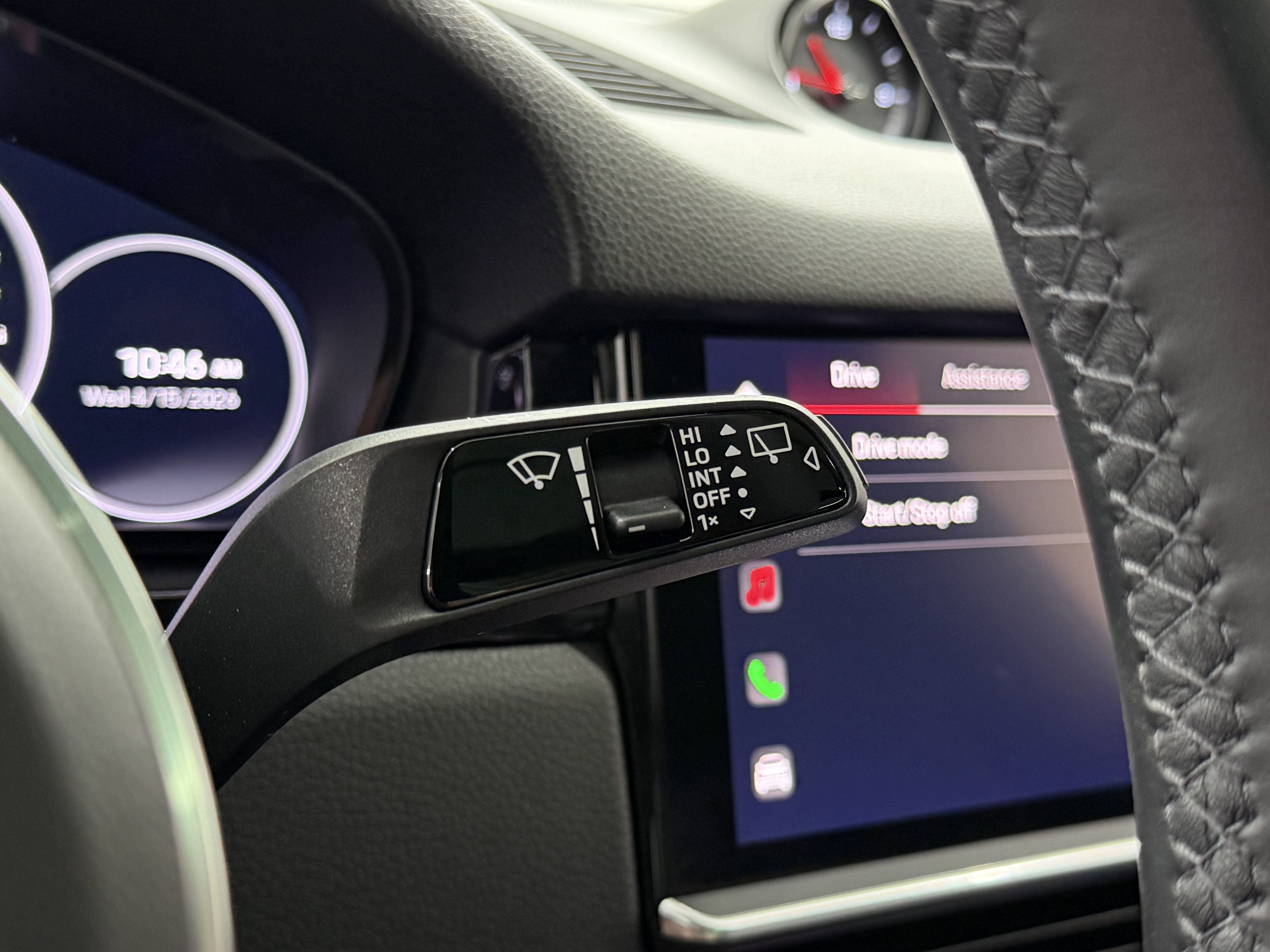 Certified 2023 Porsche Cayenne Platinum Edition image 53