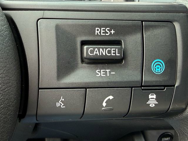 Used 2024 Nissan Rogue SV image 14