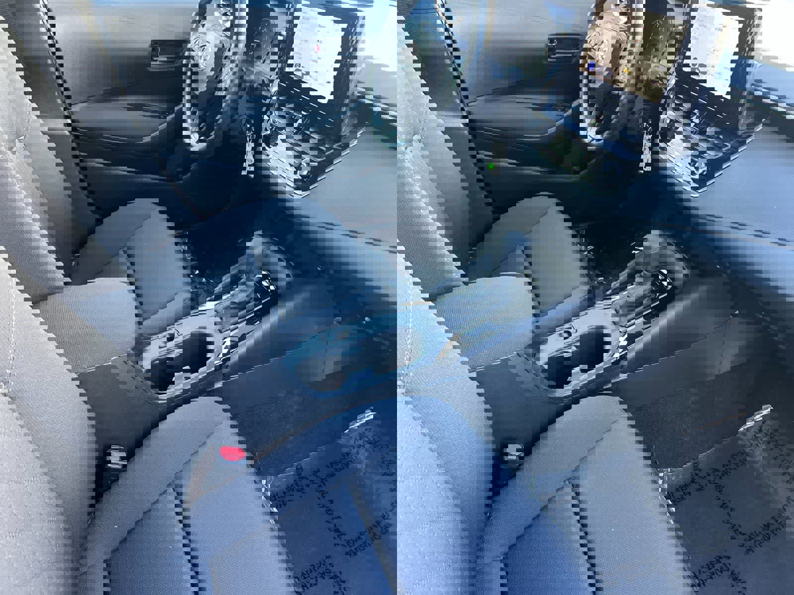 Used 2025 Toyota Corolla LE image 16