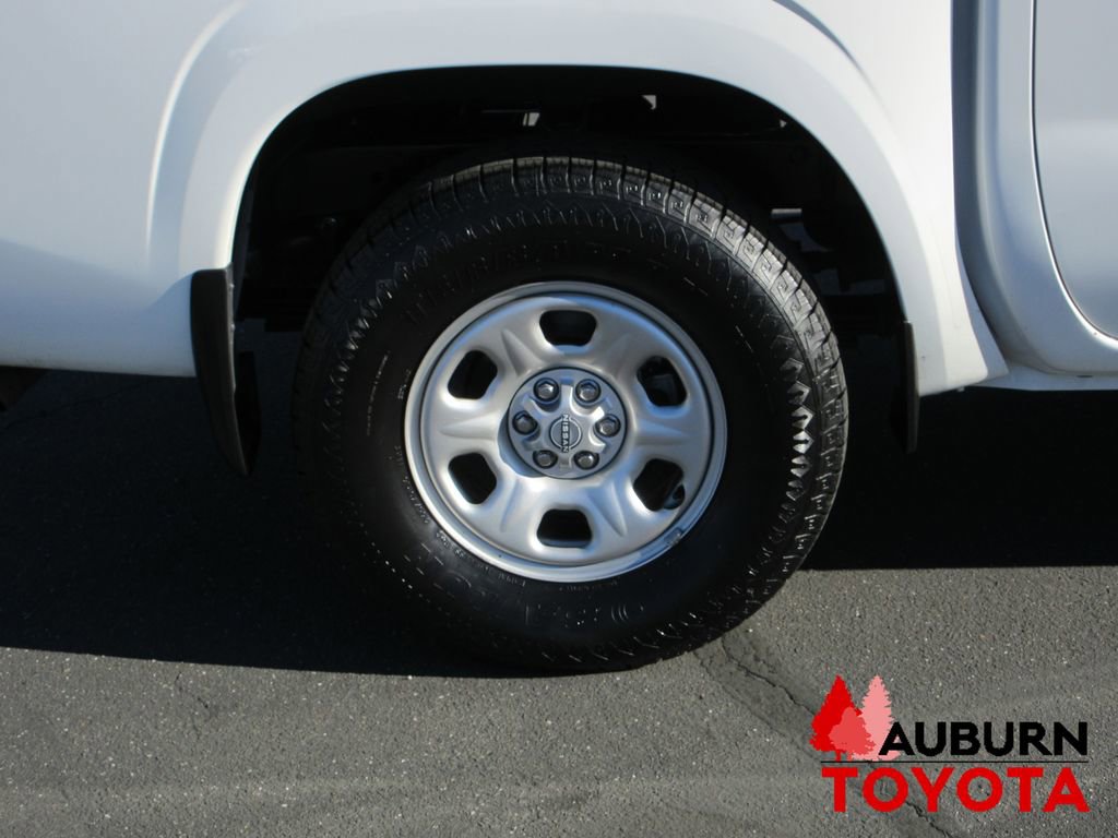 Used 2022 Nissan Frontier S w/ Technology Package image 3