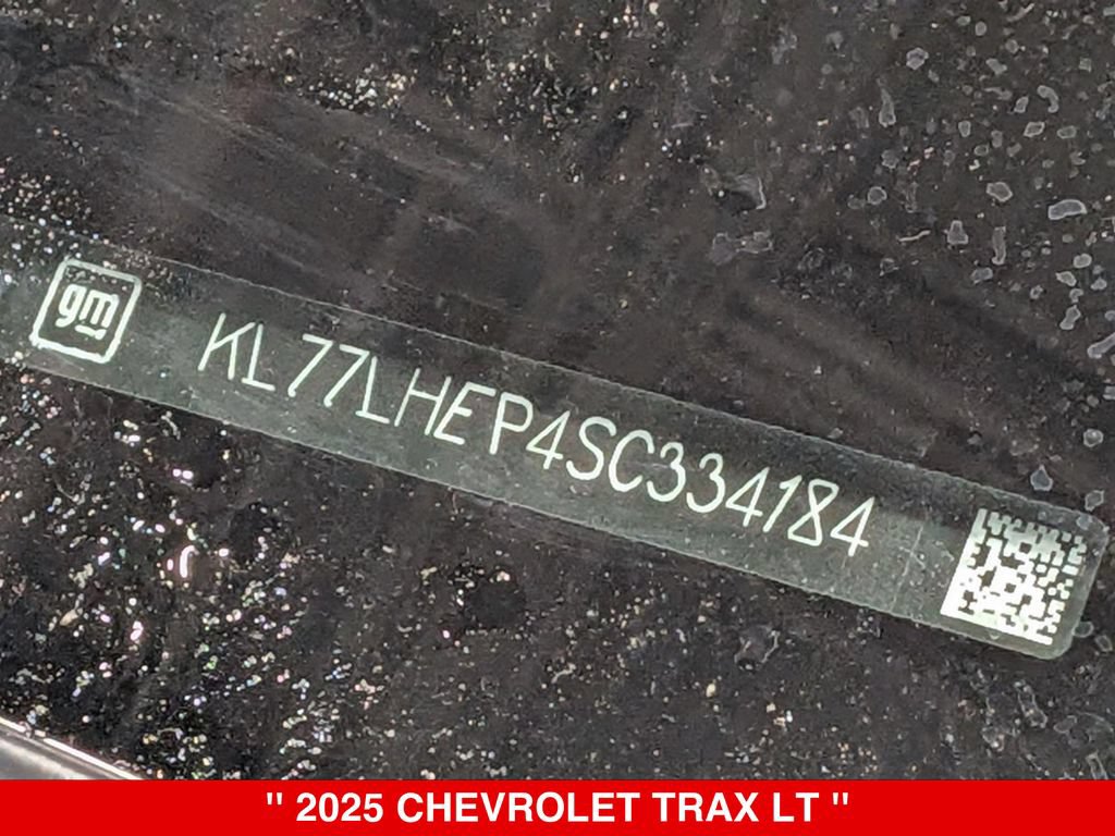 Used 2025 Chevrolet Trax LT w/ Driver Confidence Package FWD image 36