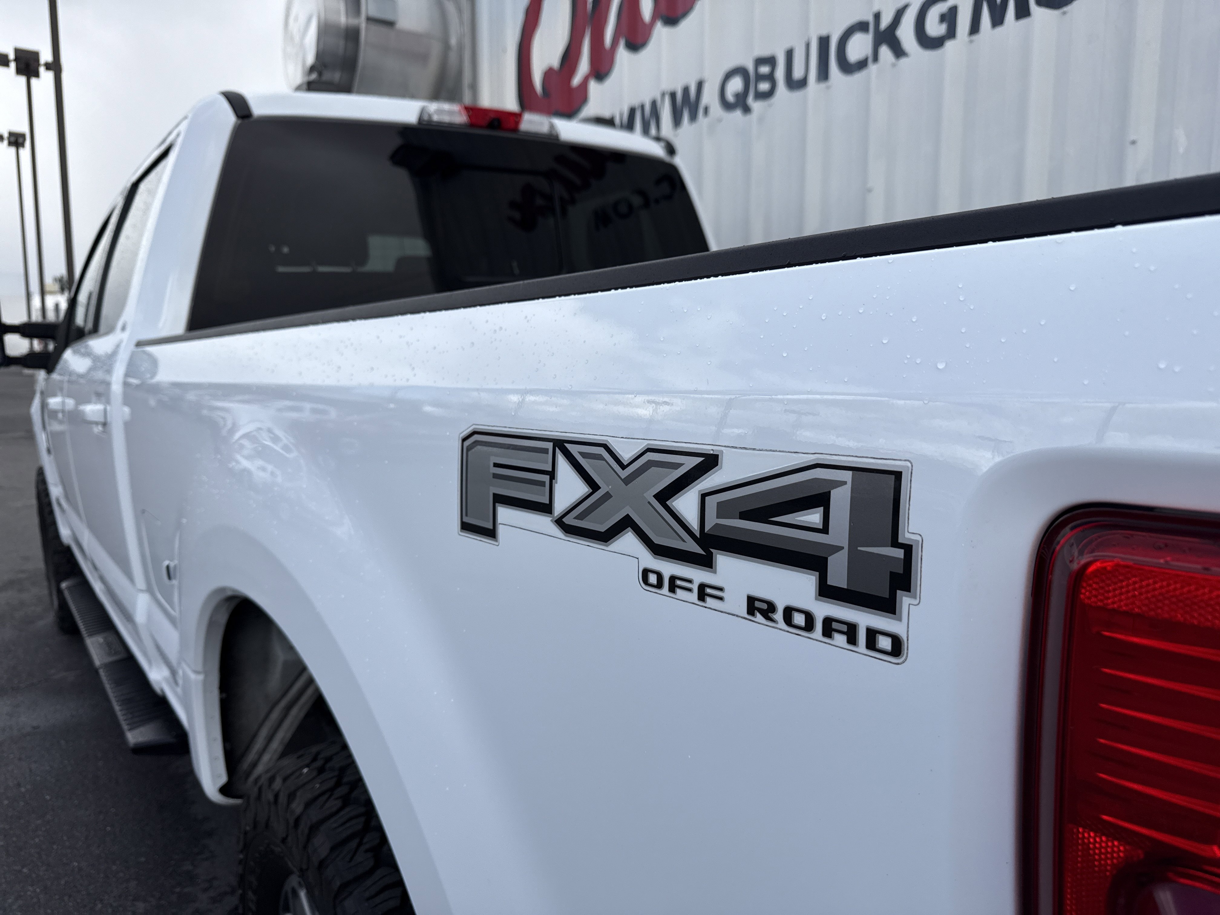 Used 2022 Ford F250 Lariat w/ Lariat Ultimate Package image 17