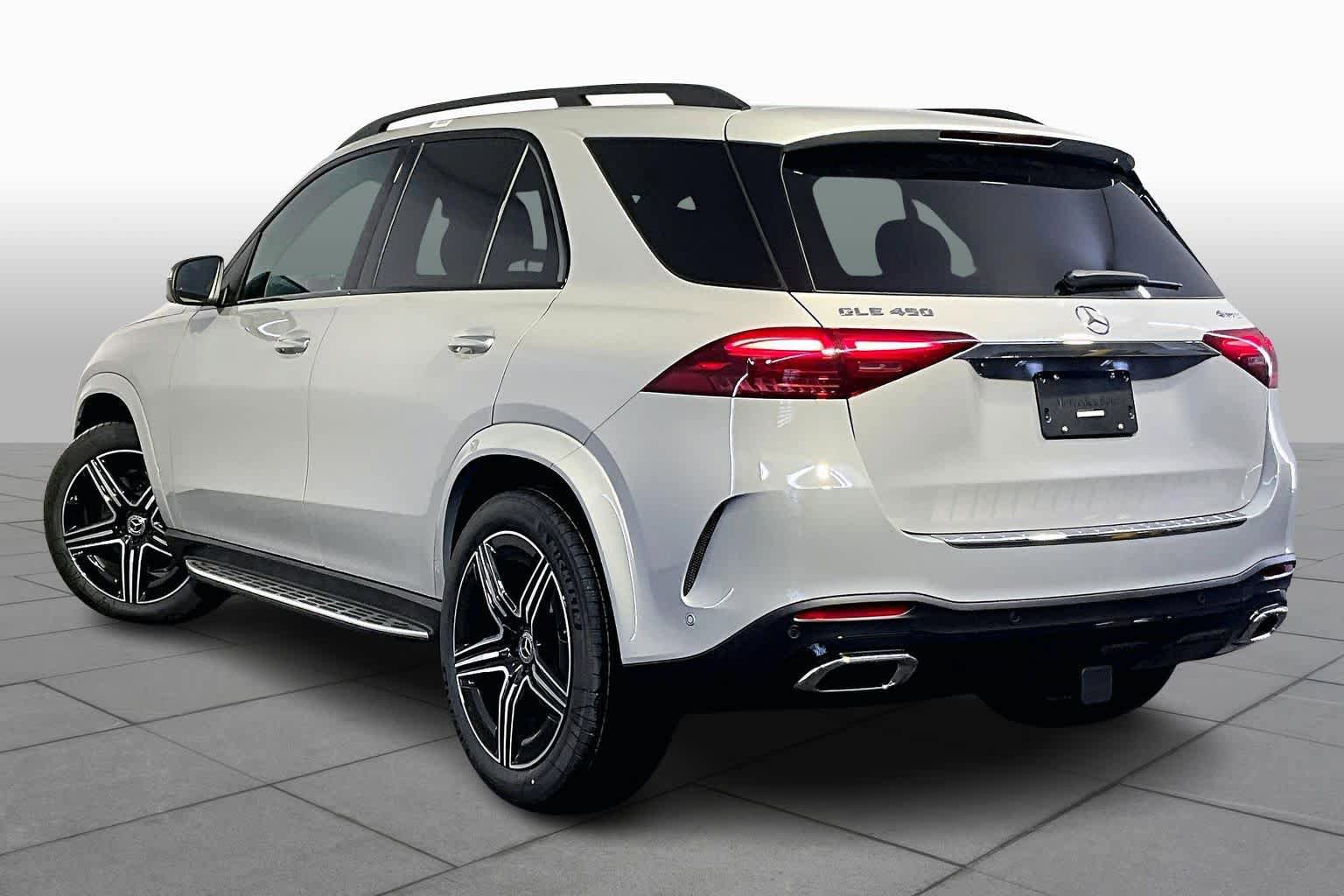 New 2026 Mercedes-Benz GLE 450 4MATIC image 3