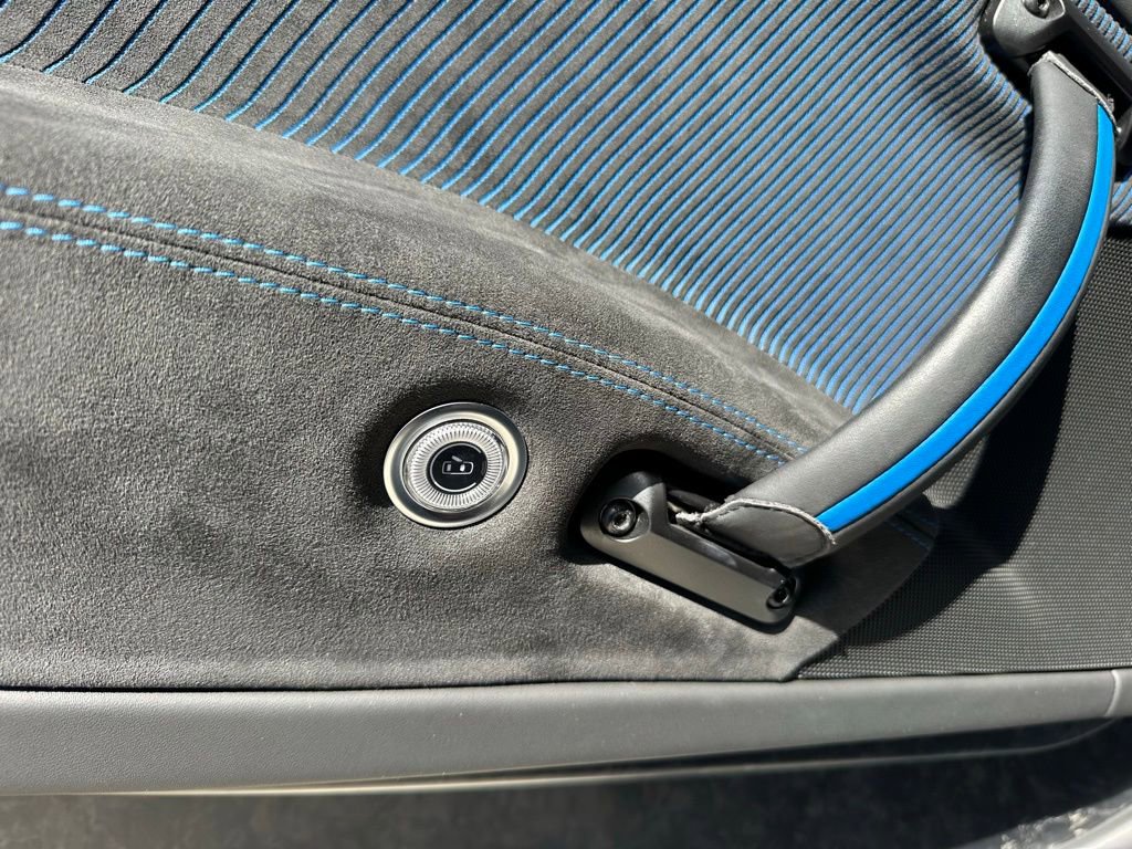 Used 2023 Maserati MC20 Spyder image 23