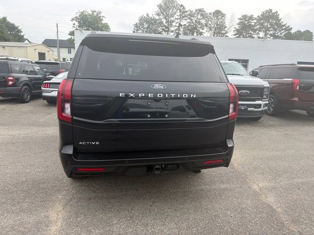 Used 2025 Ford Expedition Active AWD/4WD image 25
