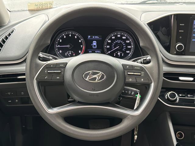 Used 2023 Hyundai Sonata SE image 23