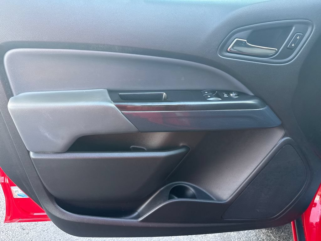 Used 2016 Chevrolet Colorado Z71 AWD/4WD image 12