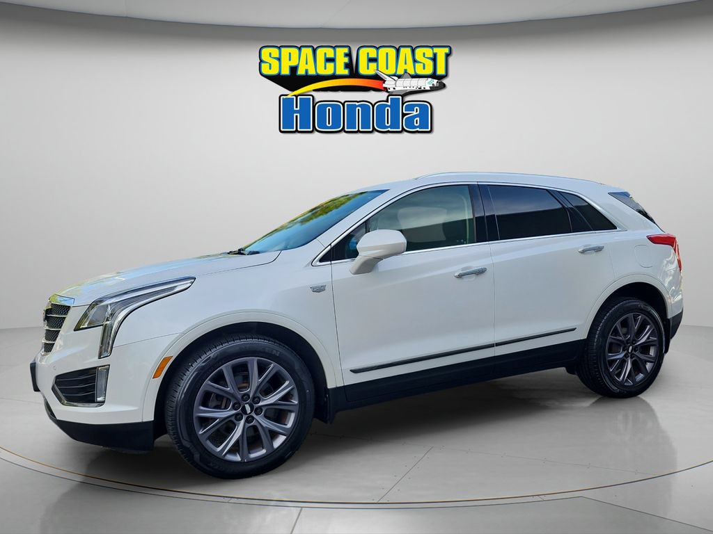 Used 2019 Cadillac XT5 Luxury w/ LPO, Black Ice Package AWD/4WD image 7