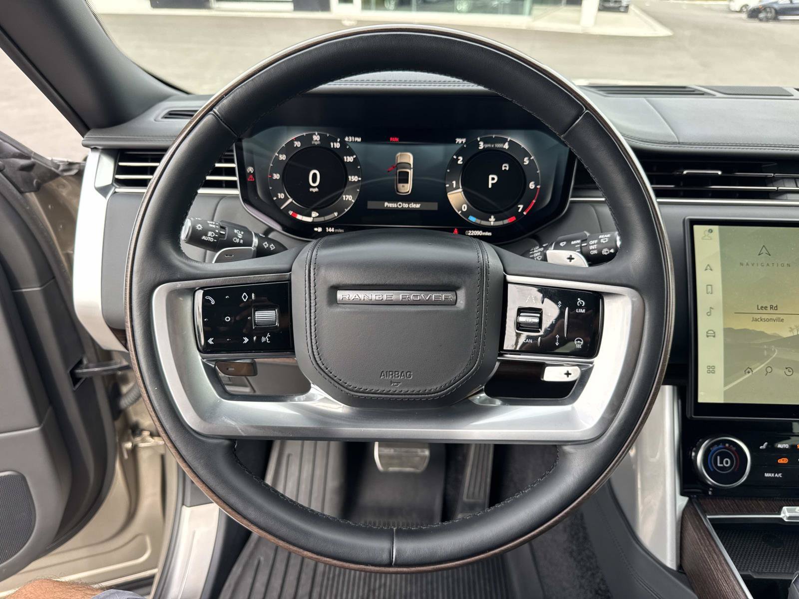 Used 2023 Land Rover Range Rover Autobiography AWD/4WD image 30