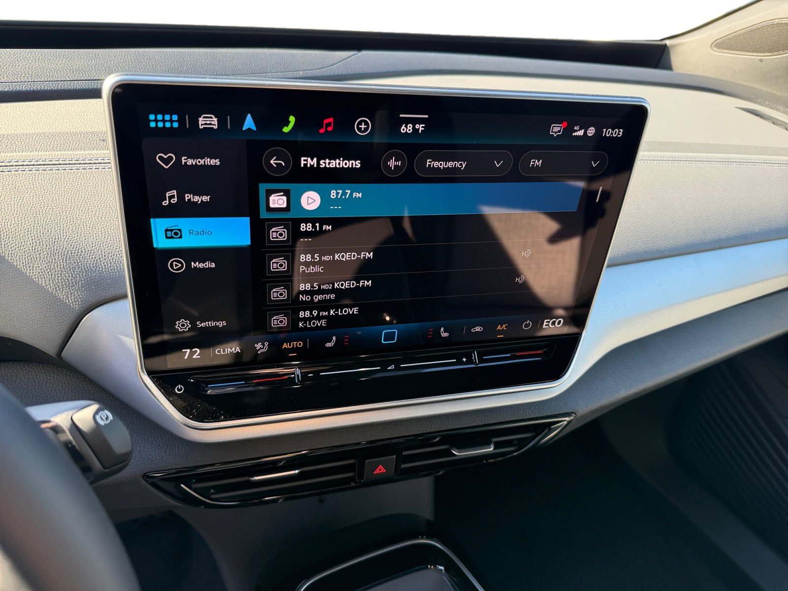 New 2025 Volkswagen ID.4 Pro RWD image 12
