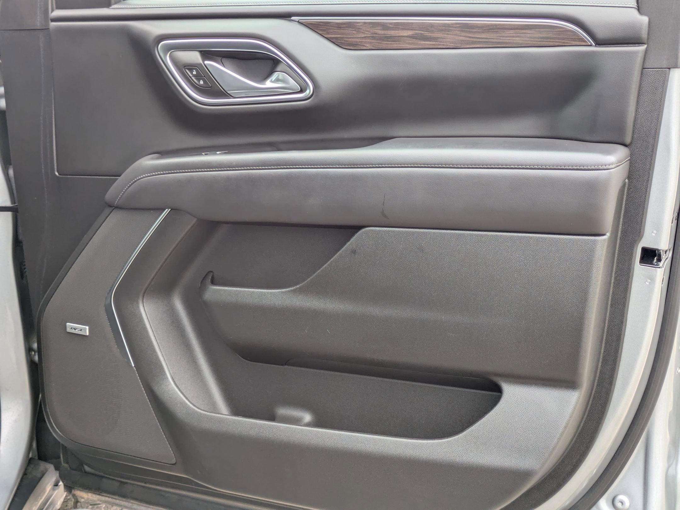 Certified 2024 Chevrolet Suburban Z71 w/ Luxury Package image 29