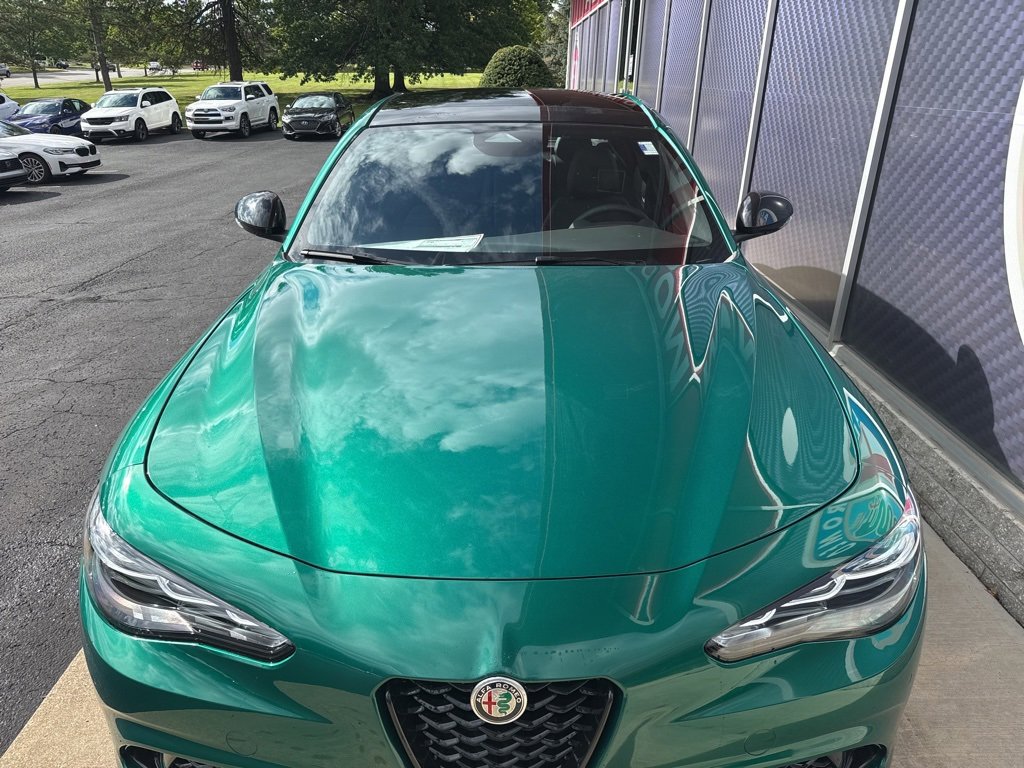 New 2025 Alfa Romeo Giulia AWD w/ Driving Assist Package image 5