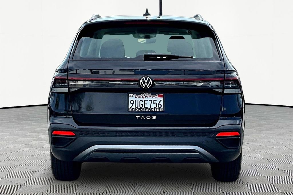 Used 2025 Volkswagen Taos S image 5