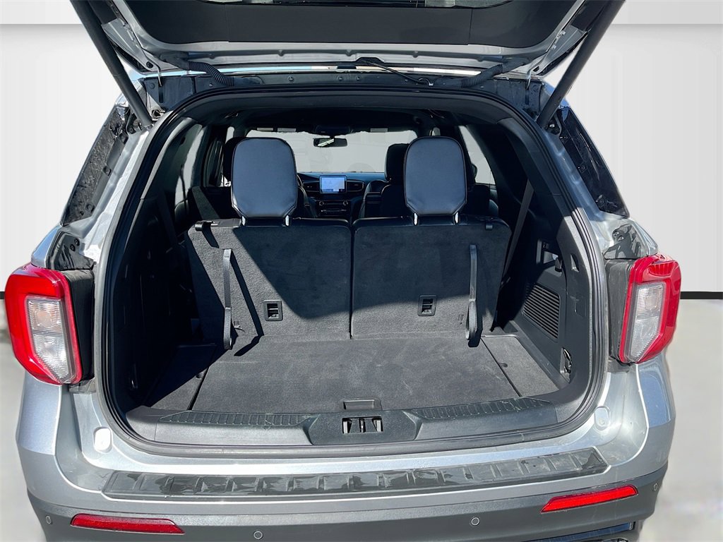 Used 2022 Ford Explorer ST image 25