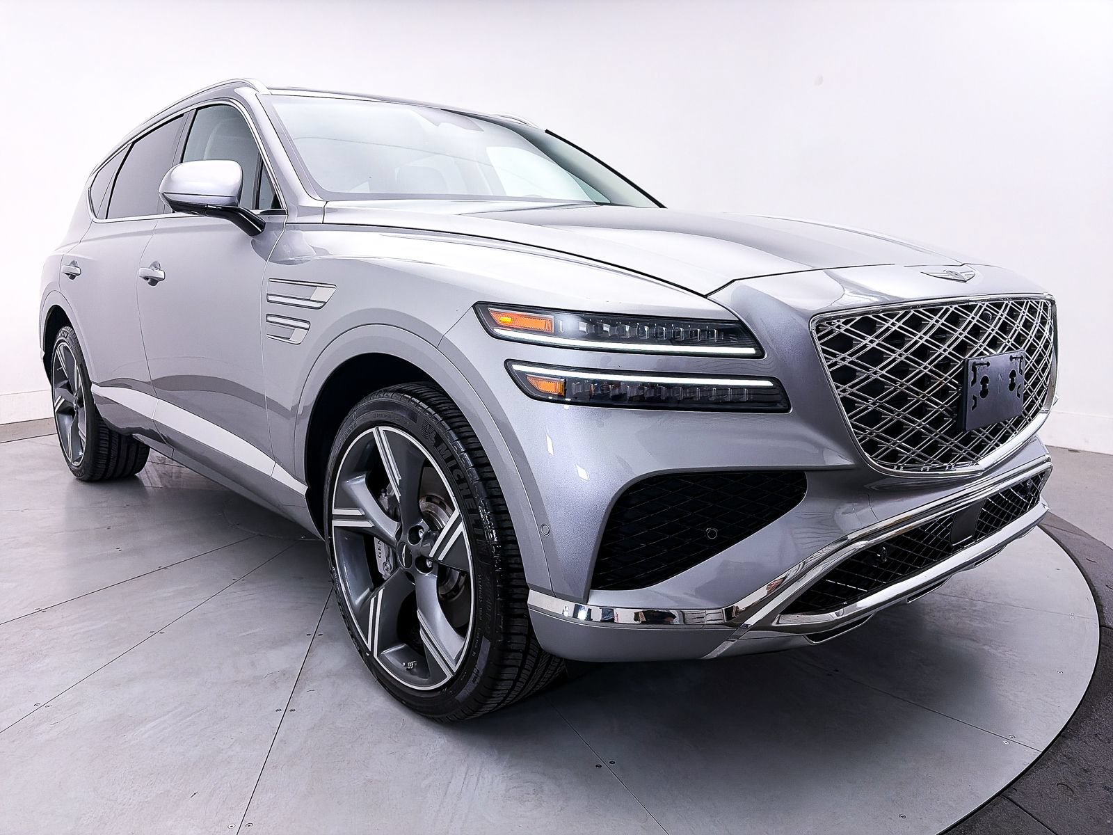 Used 2025 Genesis GV80 2.5T Prestige AWD/4WD image 12