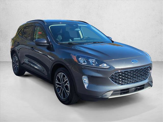 Used 2020 Ford Escape SEL image 3