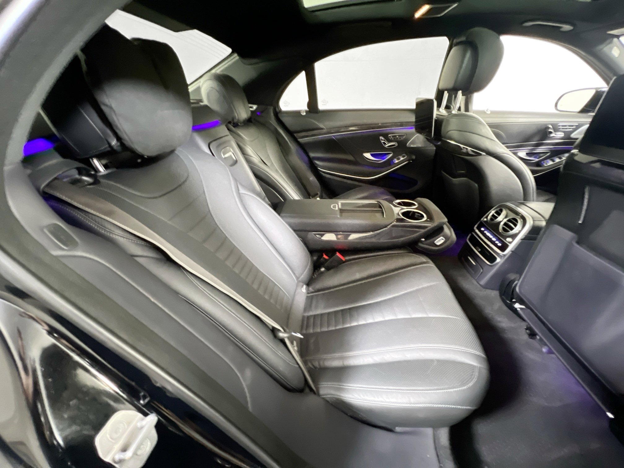 Used 2018 Mercedes-Benz S 560 S 560 image 30