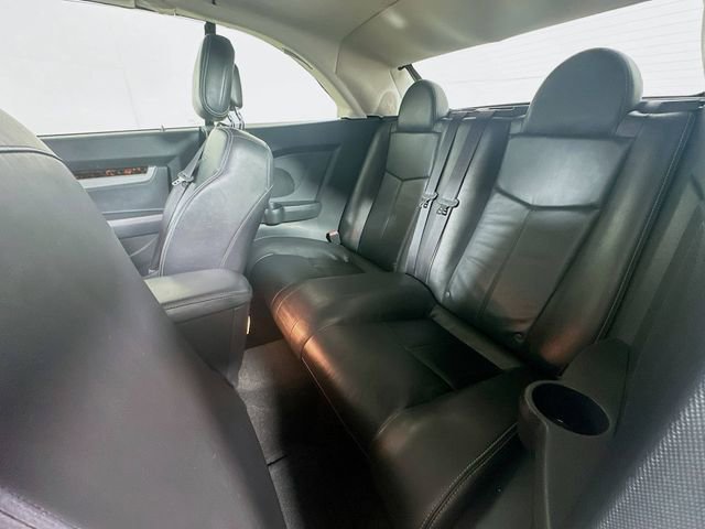 Used 2010 Chrysler Sebring Limited image 24