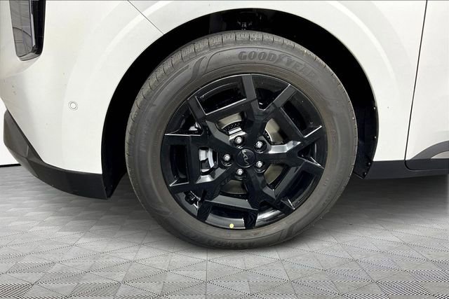 New 2026 Kia Carnival SX FWD image 12