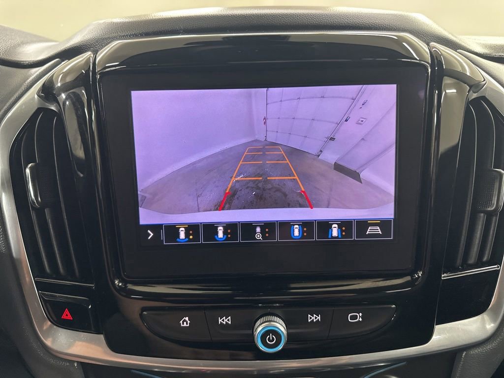Used 2020 Chevrolet Traverse LT w/ LT Premium Package AWD/4WD image 41