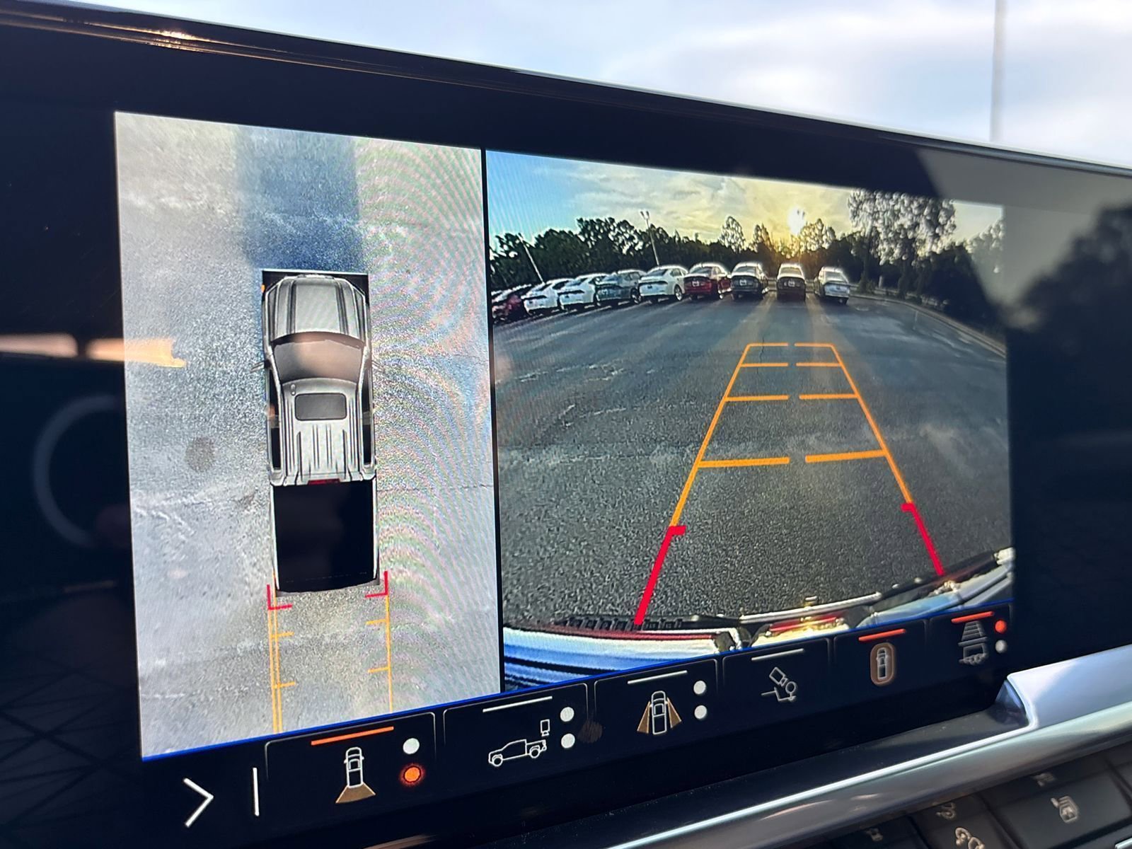 New 2026 GMC Sierra 1500 SLT w/ SLT Premium Plus Package image 8