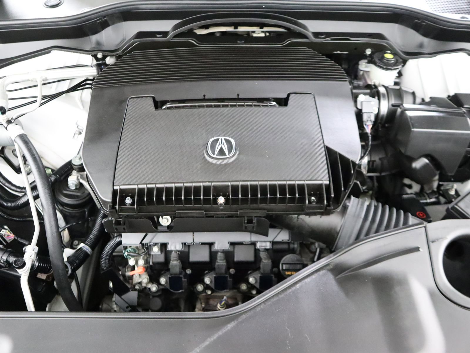 Used 2023 Acura MDX SH-AWD w/ Technology Package image 18