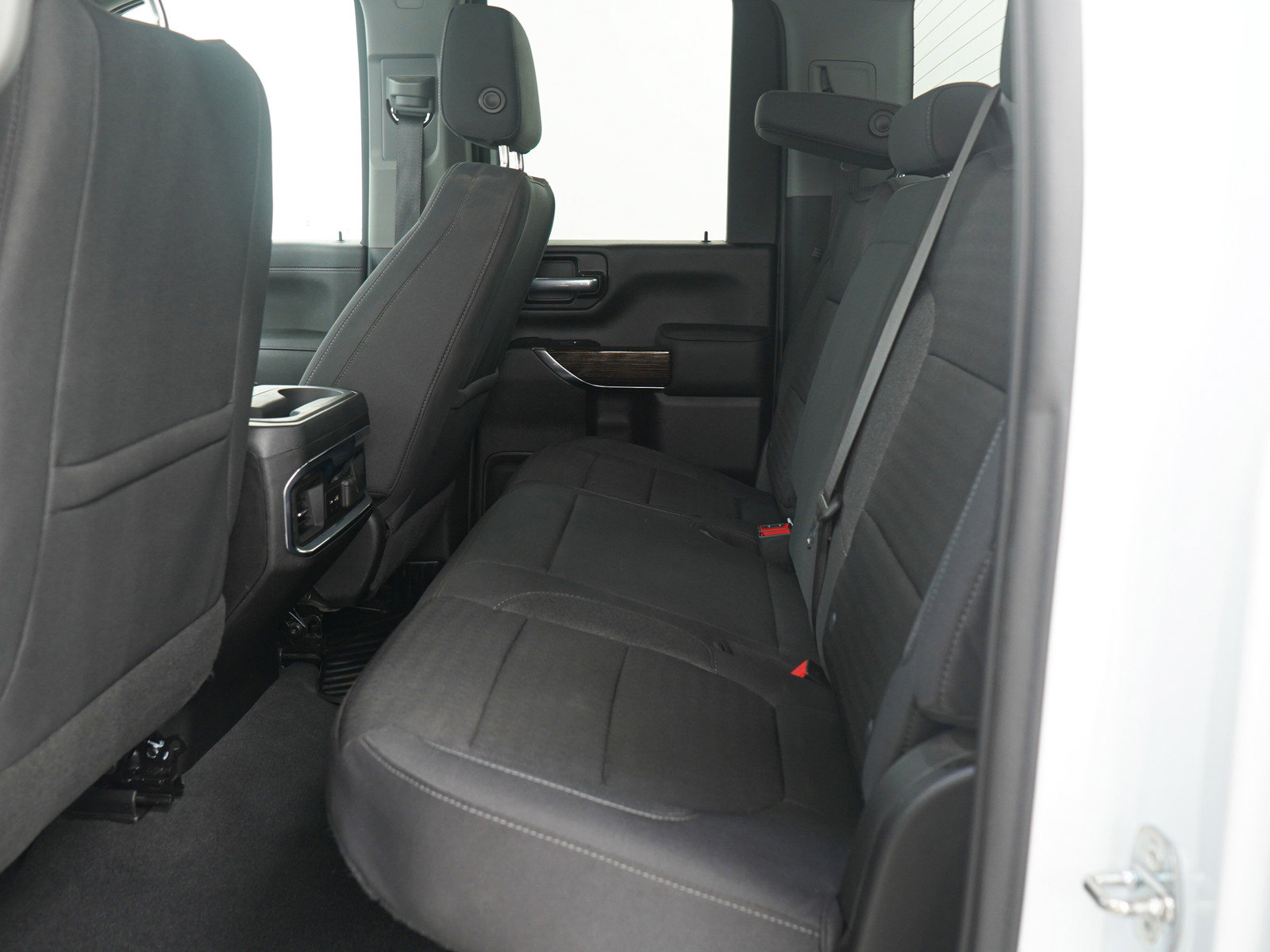 Used 2023 GMC Sierra 2500 SLE w/ SLE Convenience Package image 15