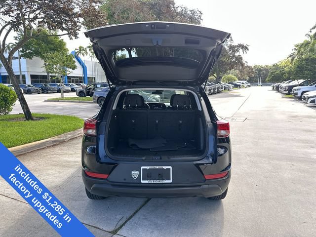 Used 2024 Chevrolet TrailBlazer LS w/ LS Convenience Package FWD image 28