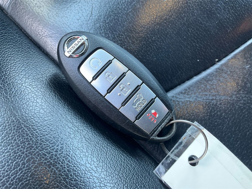 Used 2018 Nissan Pathfinder SL image 39