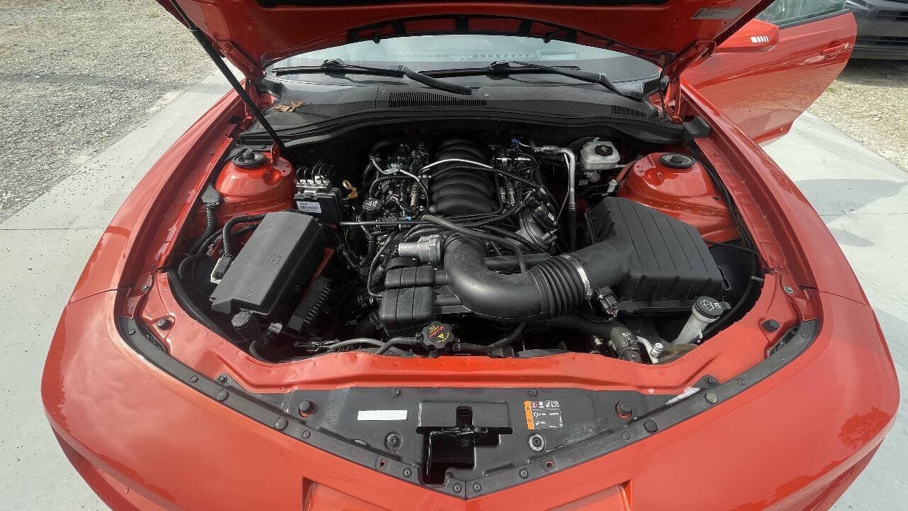 Used 2013 Chevrolet Camaro SS w/ RS Package RWD image 10