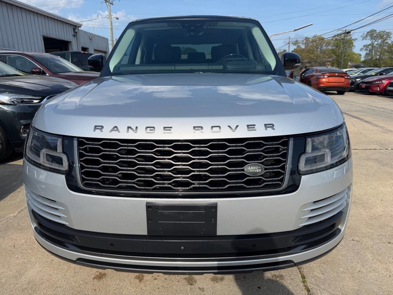 Used 2018 Land Rover Range Rover HSE AWD/4WD image 3