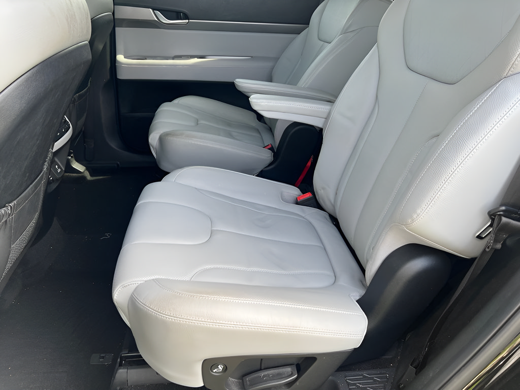 Used 2021 Hyundai Palisade SEL w/ Premium Package AWD/4WD image 12