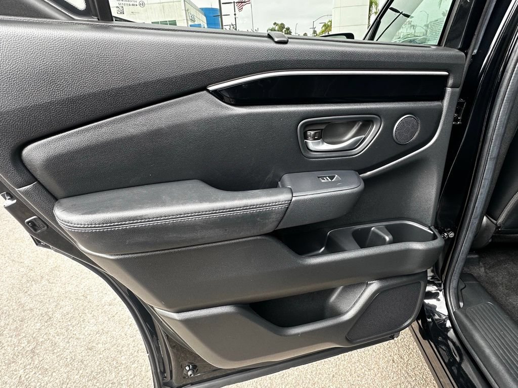 Used 2024 Honda Pilot EX-L image 18