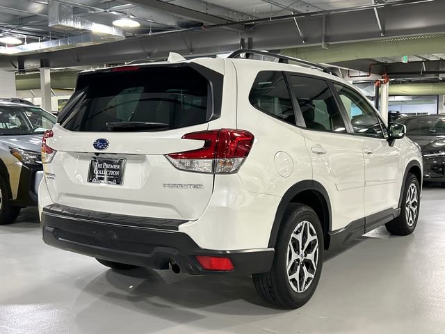 Used 2023 Subaru Forester Premium AWD/4WD image 2