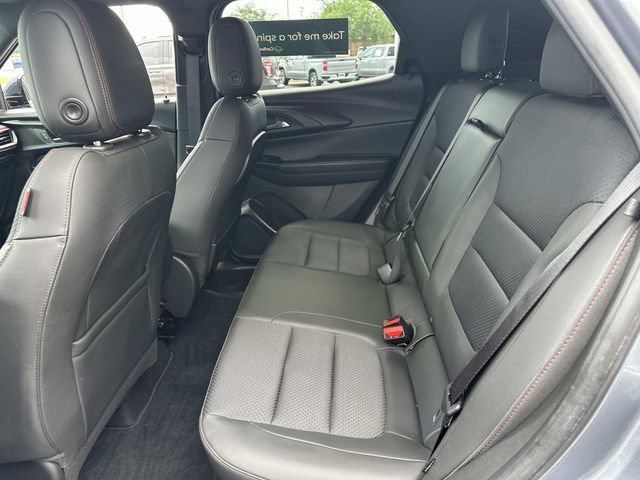 Certified 2022 Chevrolet TrailBlazer RS w/ Technology Package FWD image 21