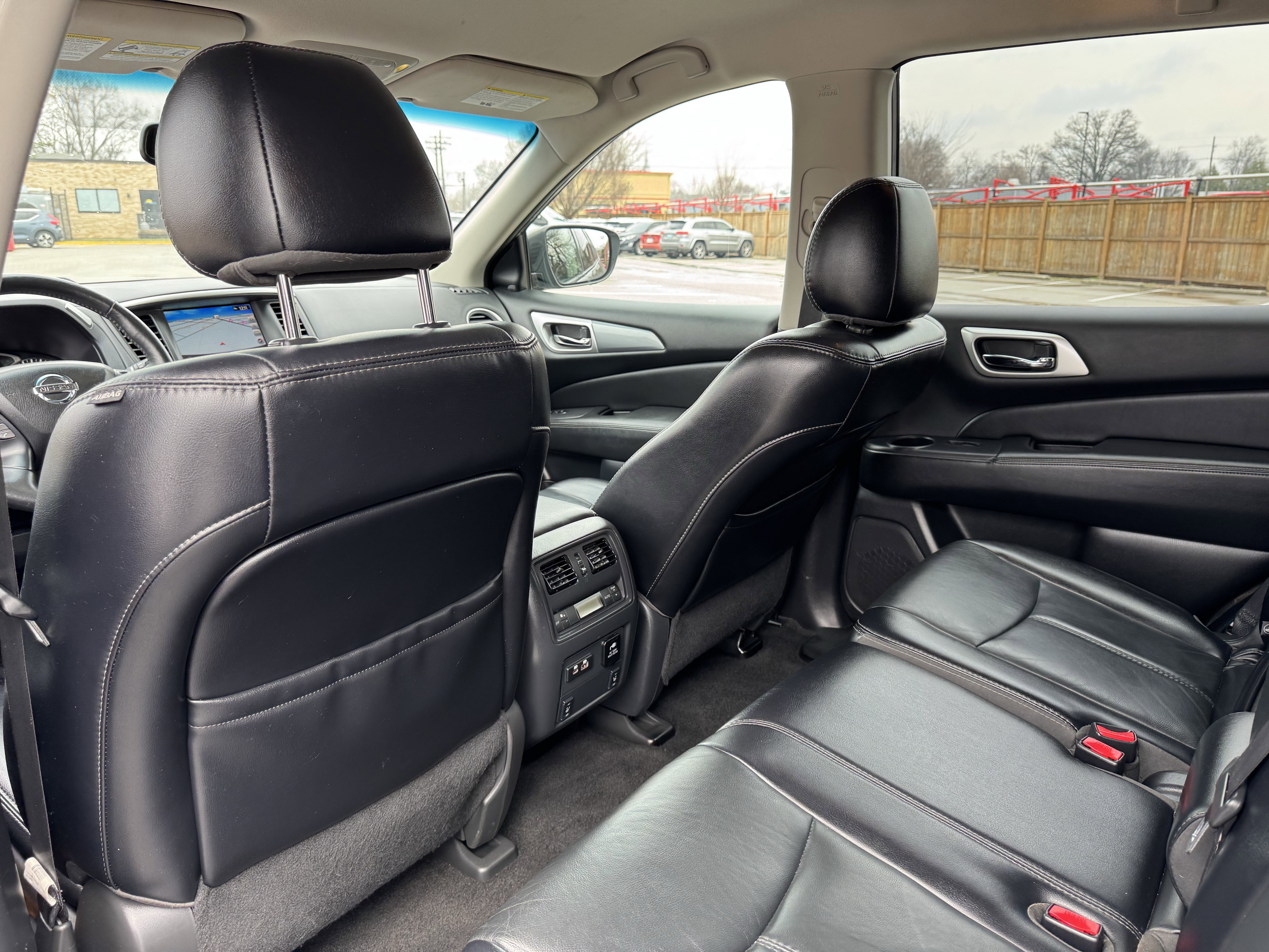 Certified 2020 Nissan Pathfinder SL image 37