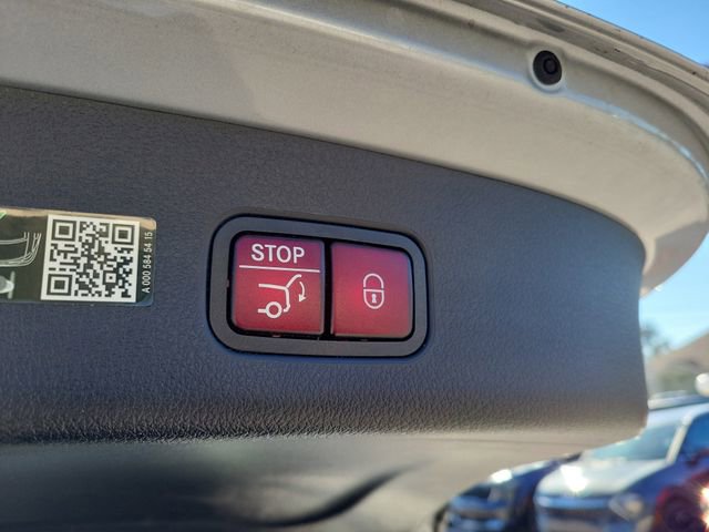 Used 2024 Mercedes-Benz GLC 300 4MATIC image 10