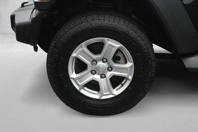 Used 2019 Jeep Wrangler Sport AWD/4WD image 27