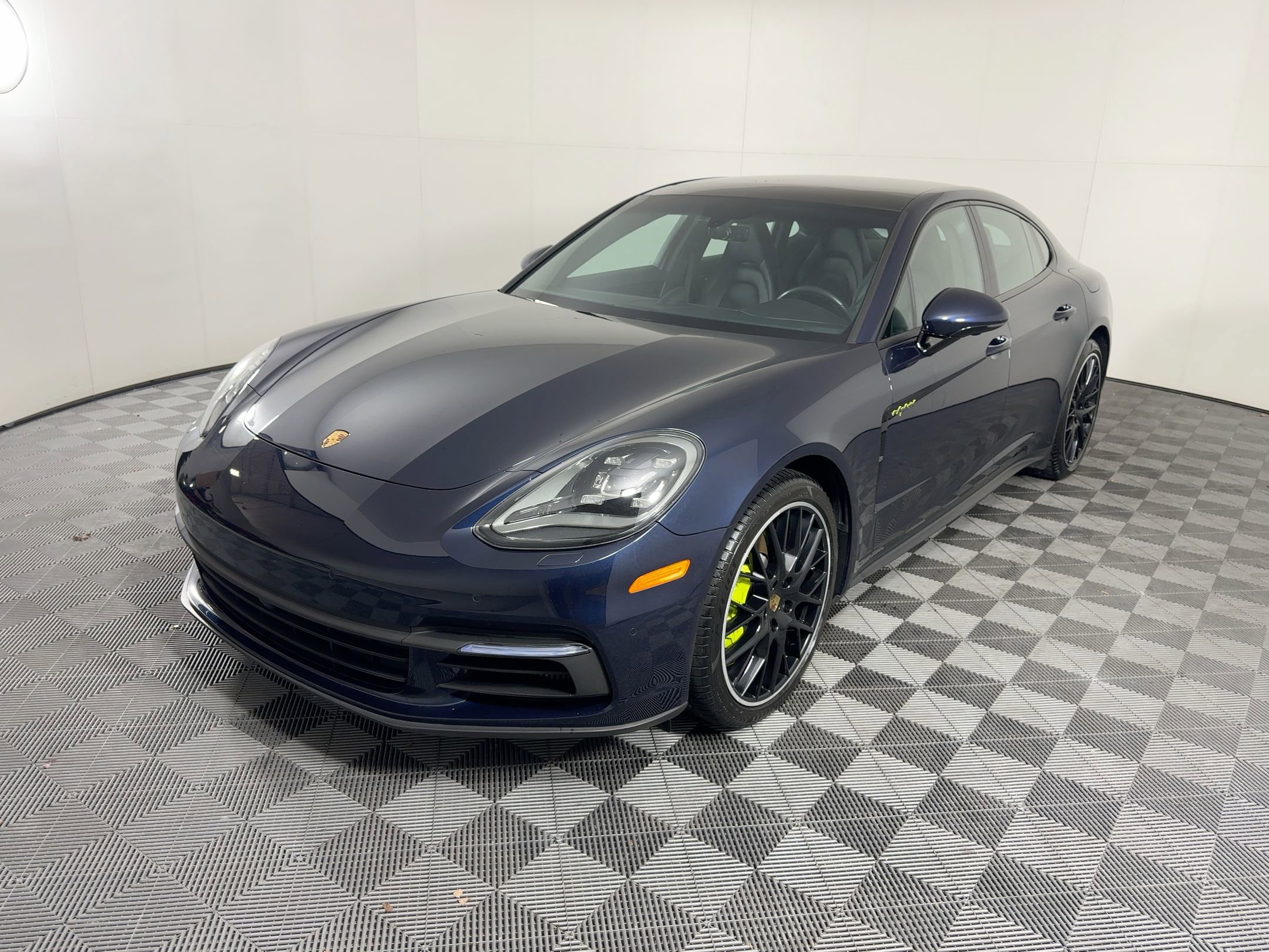 Used 2018 Porsche Panamera 4