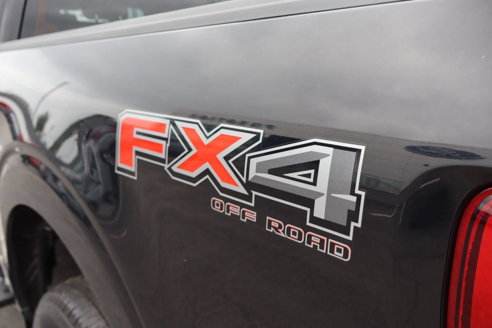 Used 2022 Ford F150 XLT w/ Equipment Group 302A High AWD/4WD image 29