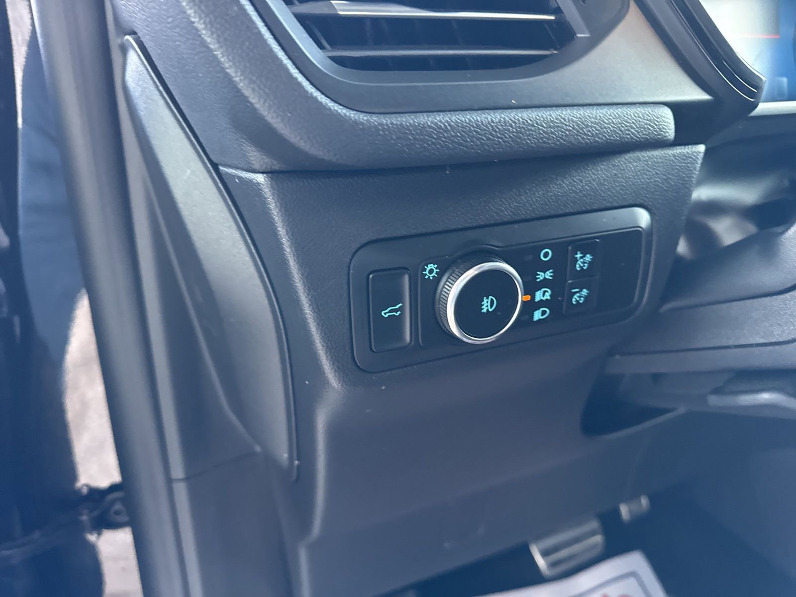 Certified 2024 Ford Escape ST-Line Select w/ Tech Pack #2 image 26