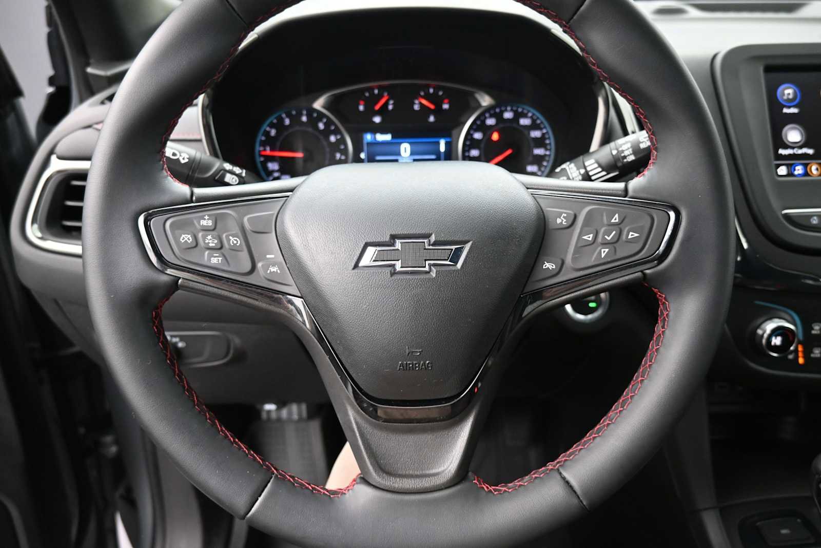 Used 2024 Chevrolet Equinox RS w/ LPO, Floor Liner Package AWD/4WD image 6
